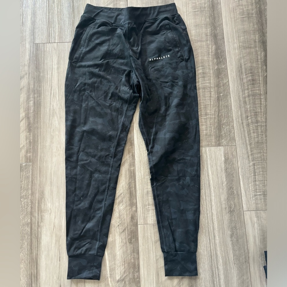 Alphalete Black Sweatpants